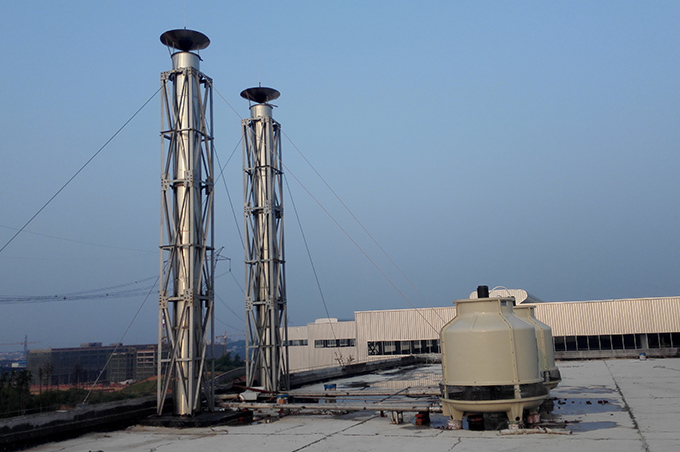 Ozone exhaust system